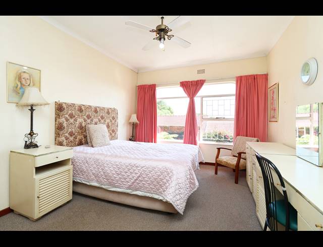 3 BEDROOM TOWNHOUSE FOR SALE IN FAIRLAND